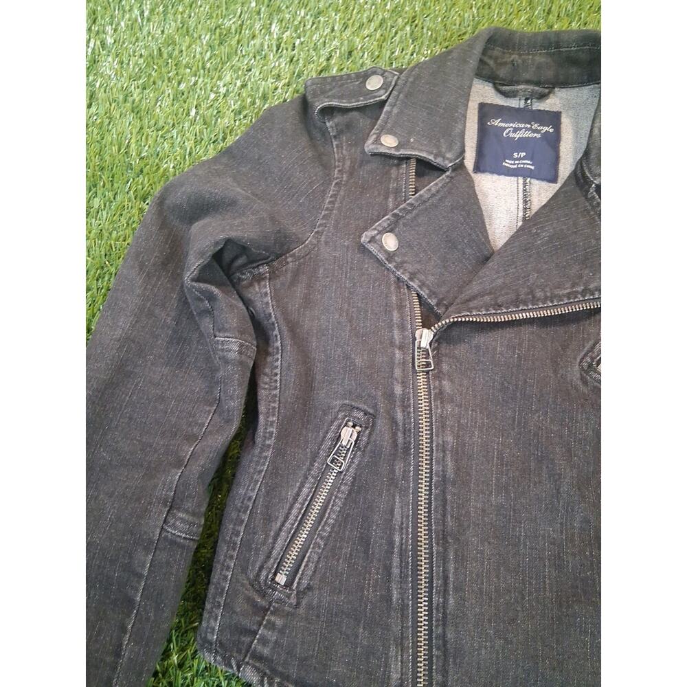 American Eagle Outfitters Women’s Black Jean Moto Style Denim Jacket Size S/P E - Picture 5 of 8